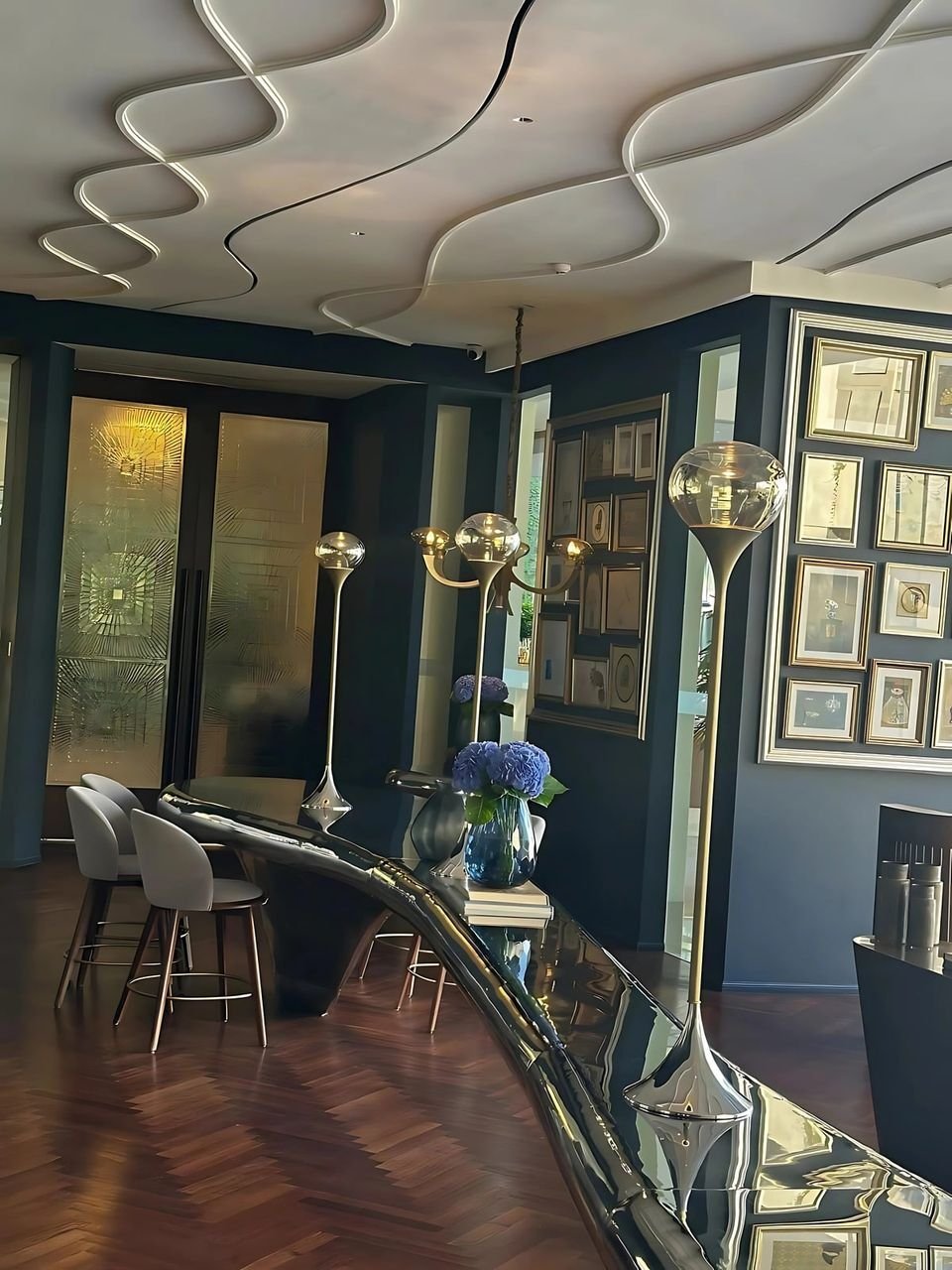 Bar counter and dark panelled walls